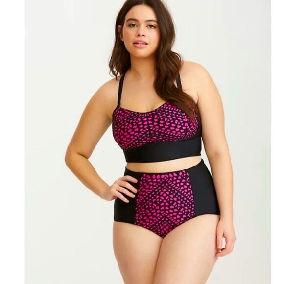 Torrid Bikini Pin-Up-Girl Style Hot Pink Black like NEW lazer  cut 14 16 - Picture 13 of 13